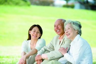 不同年龄段的家庭成员如何配置保险？