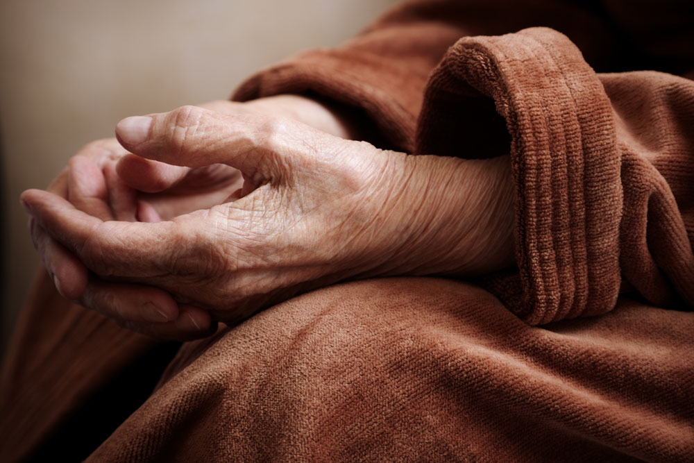 65老年人重大疾病保险还能买吗买啥保险呢